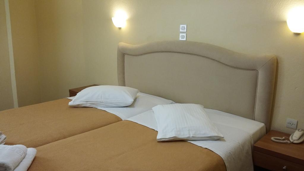 Virginia Hotel Sisam Dış mekan fotoğraf